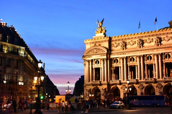 フランス・パリ「パリ旅行」の写真：夜のオペラ座