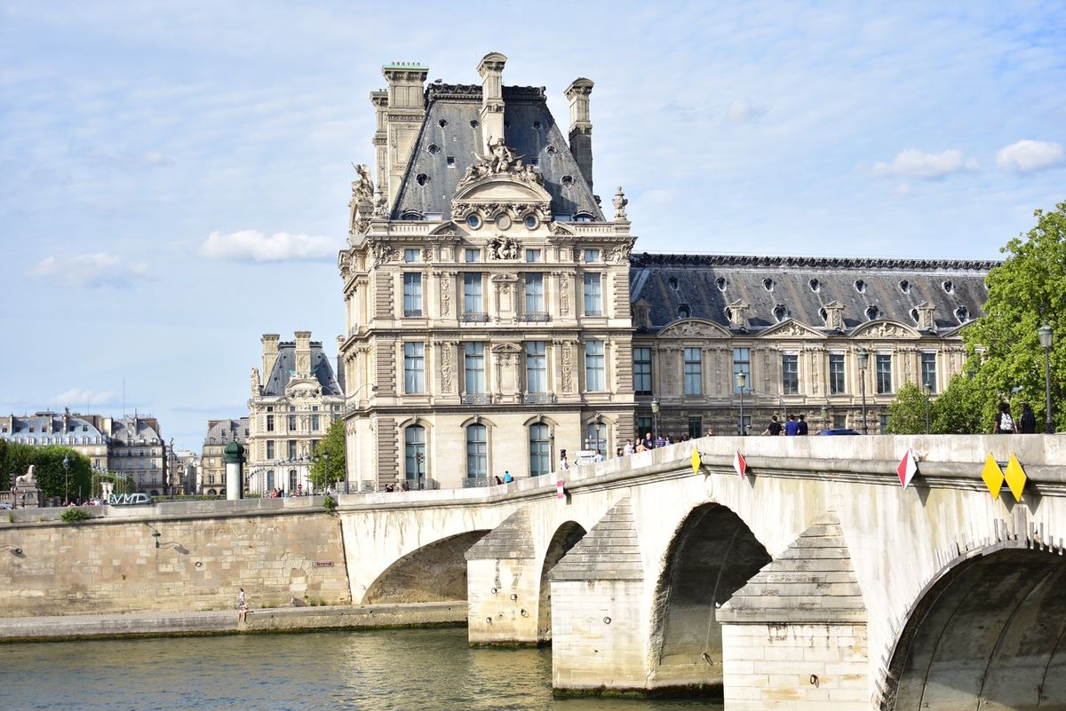 ルーブル美術館