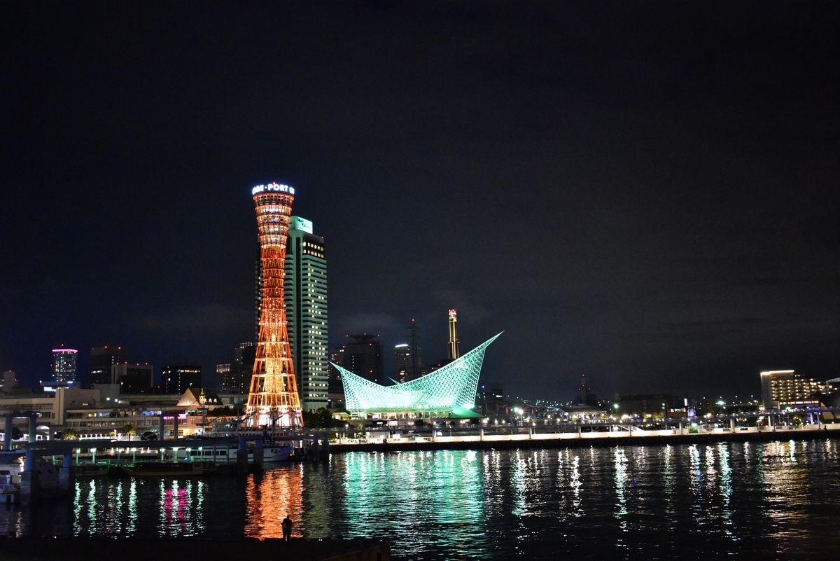神戸港