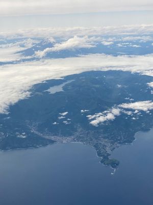 雨上がり直後のフライト　芦ノ湖&富士山
自身の守り本尊　大日如来様に参拝
...