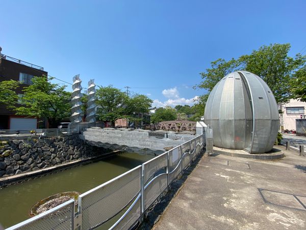日本・富山県「1泊2日富山旅！」の写真：潮風通りにあるカラクリ時計！
時間になる...