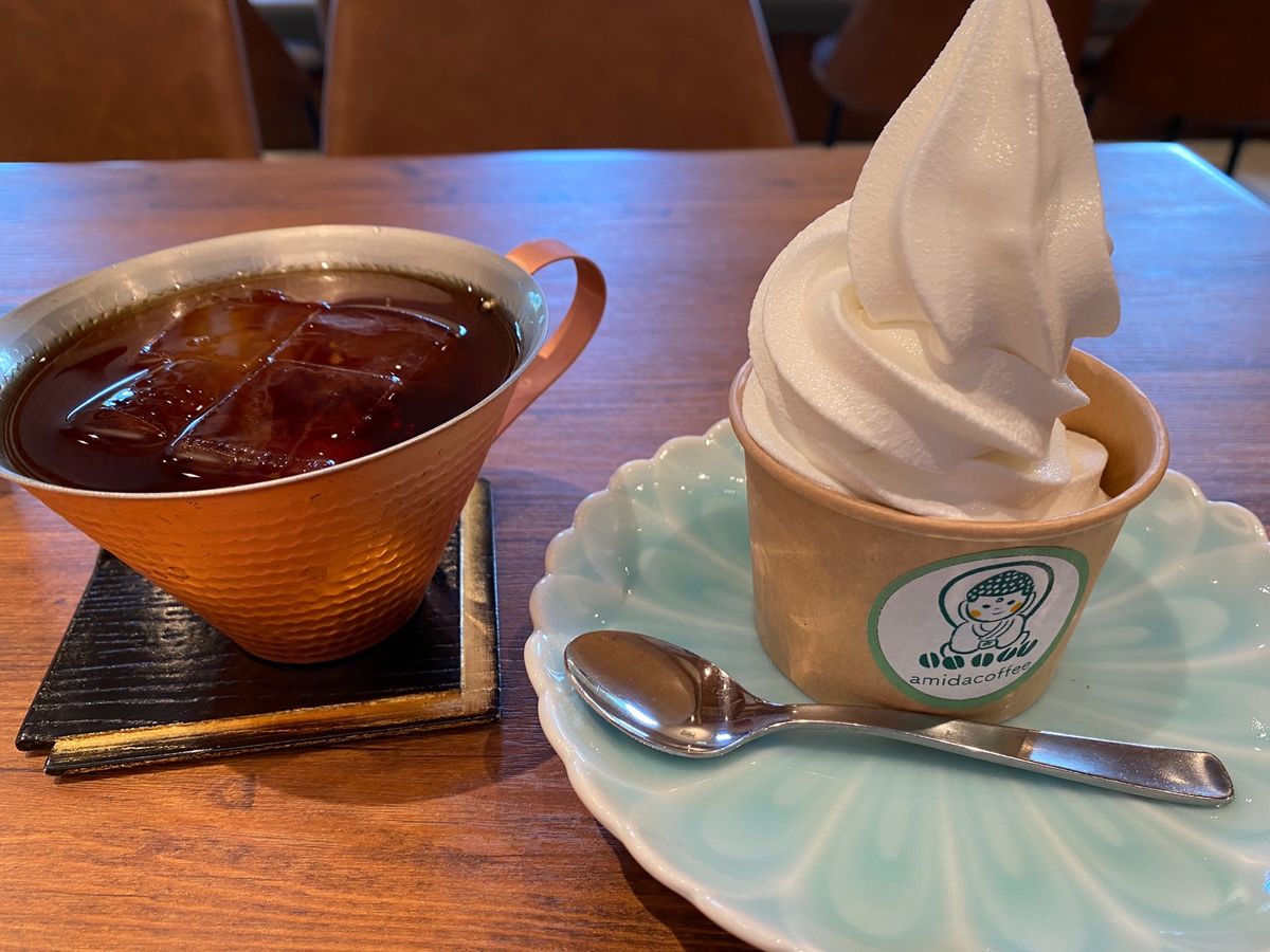 大仏の近くにあったコーヒー屋さん
amidaコーヒー！ソフトクリームがめっ...