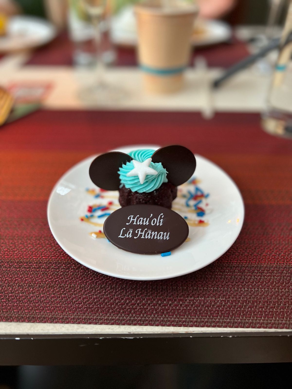 夕飯はマカヒキへ

大人は68ドル（9300円）
子供は28ドル（3800...