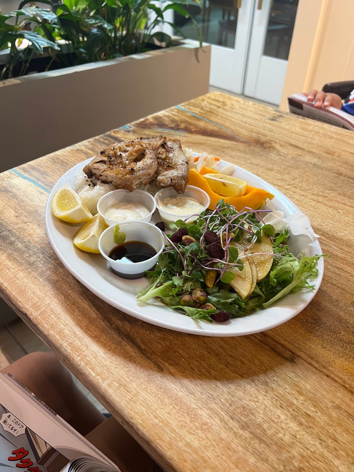 最終日の朝ワイキキのアイランドビンテージコーヒー
ここめちゃ人気なので超混...