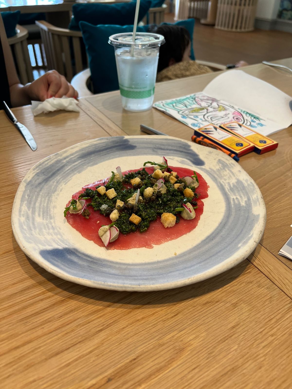 フォーシーズンズのノエで夕食
やっぱここは美味しいですよね
隣のホテルで近...