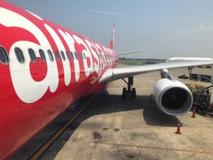 D7　379　TPE-KUL
9M-XBC　Airbus　A330-343...