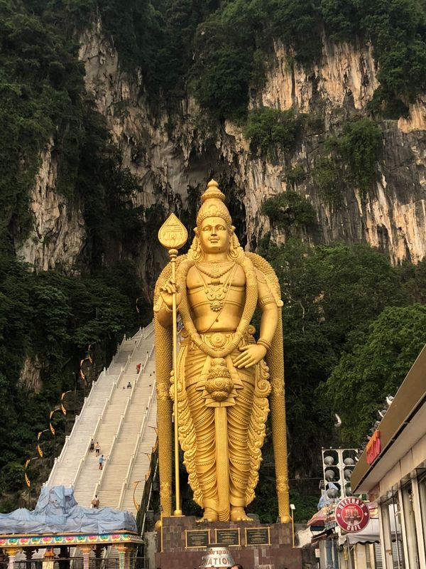 マレーシア・ランカウイ「2018GW那覇、台北経由マレーシア、ランカウイ」の写真：バトゥ洞窟