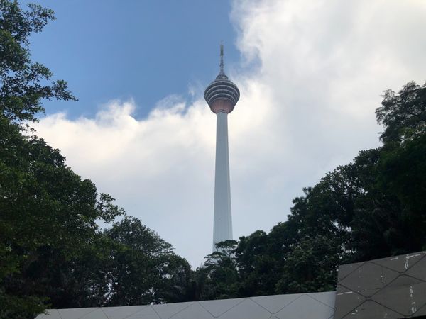 マレーシア・ランカウイ「2018GW那覇、台北経由マレーシア、ランカウイ」の写真：KL　TOWER
ペトロナスツインタワー