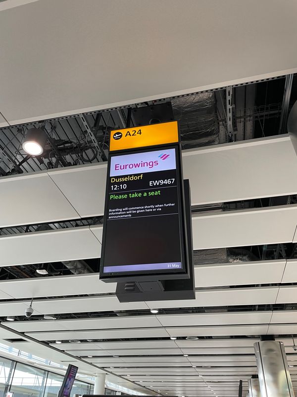 ギリシャ・Thessaloniki「Thessaloniki」の写真：EW9467 LHR-DUS
EW965...