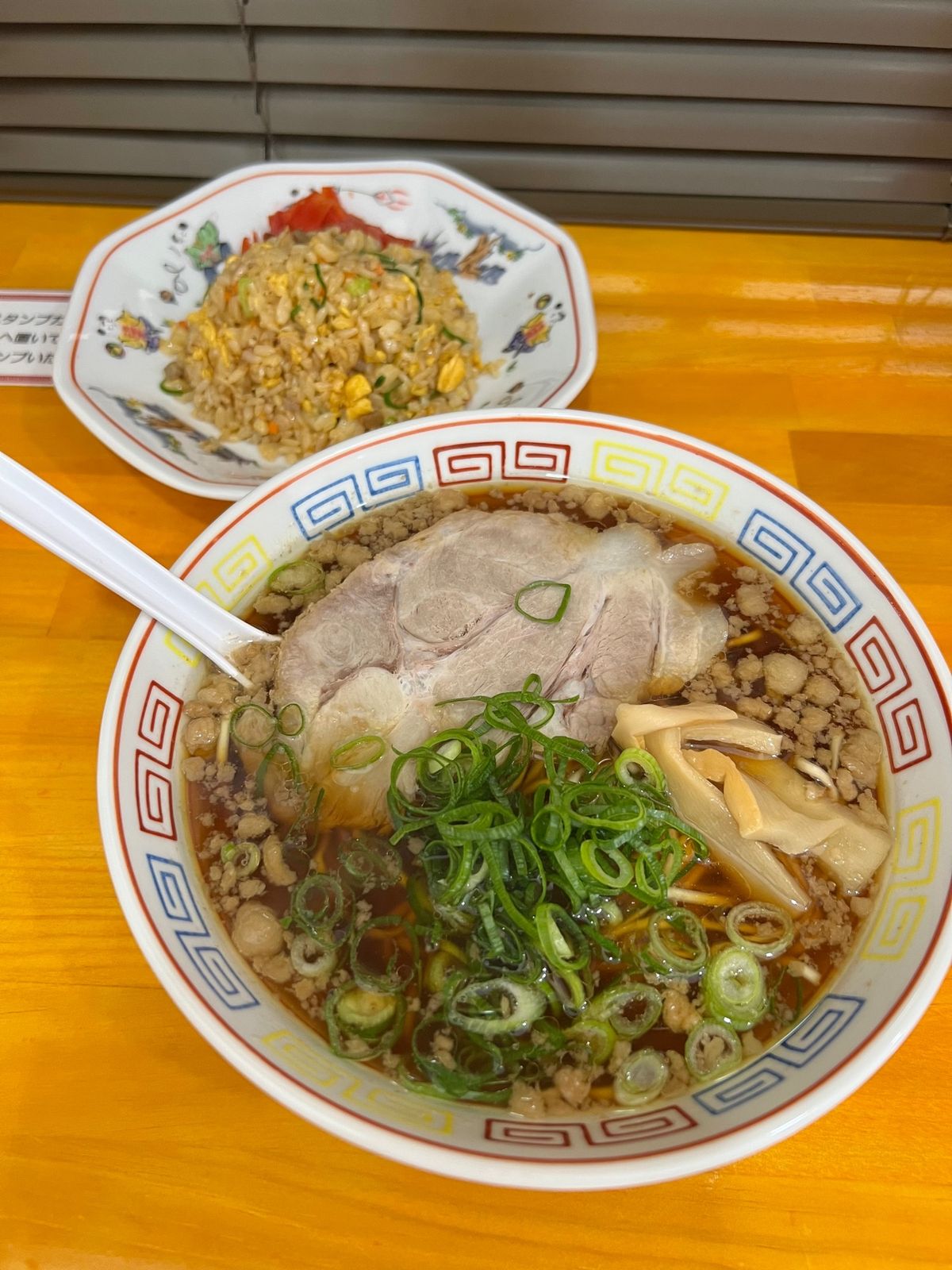 中華そば 永潤 本店

お目当てのお店が定休日だったので
第二候補の尾道ラ...