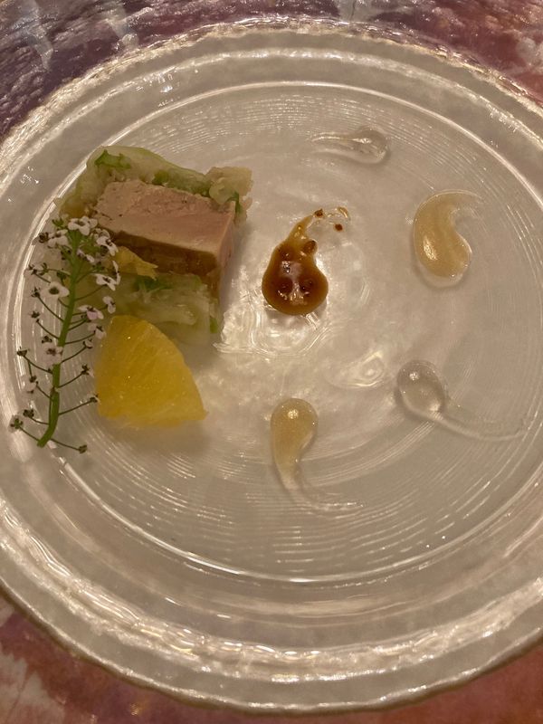 日本・神奈川県「飛鳥IIワンナイトクルーズ」の写真：夕食🍽17時半〜と19時45分〜の２回制...