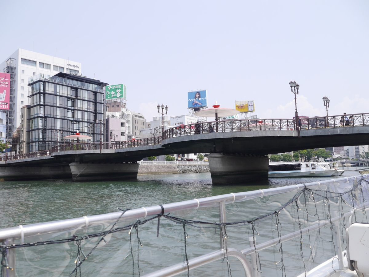 8年ぶりの天神屋台！変わらぬおいしさと変わらぬ常連さん。
ちょうど25日は...