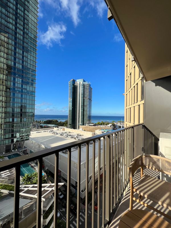 アメリカ(米国)「4年ぶりハワイ」の写真：海をみるとハワイきた感がありますね
天気...