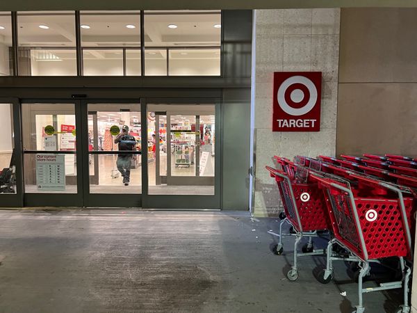 アメリカ(米国)「4年ぶりハワイ」の写真：ターゲット。売ってるものがオシャレで安く...