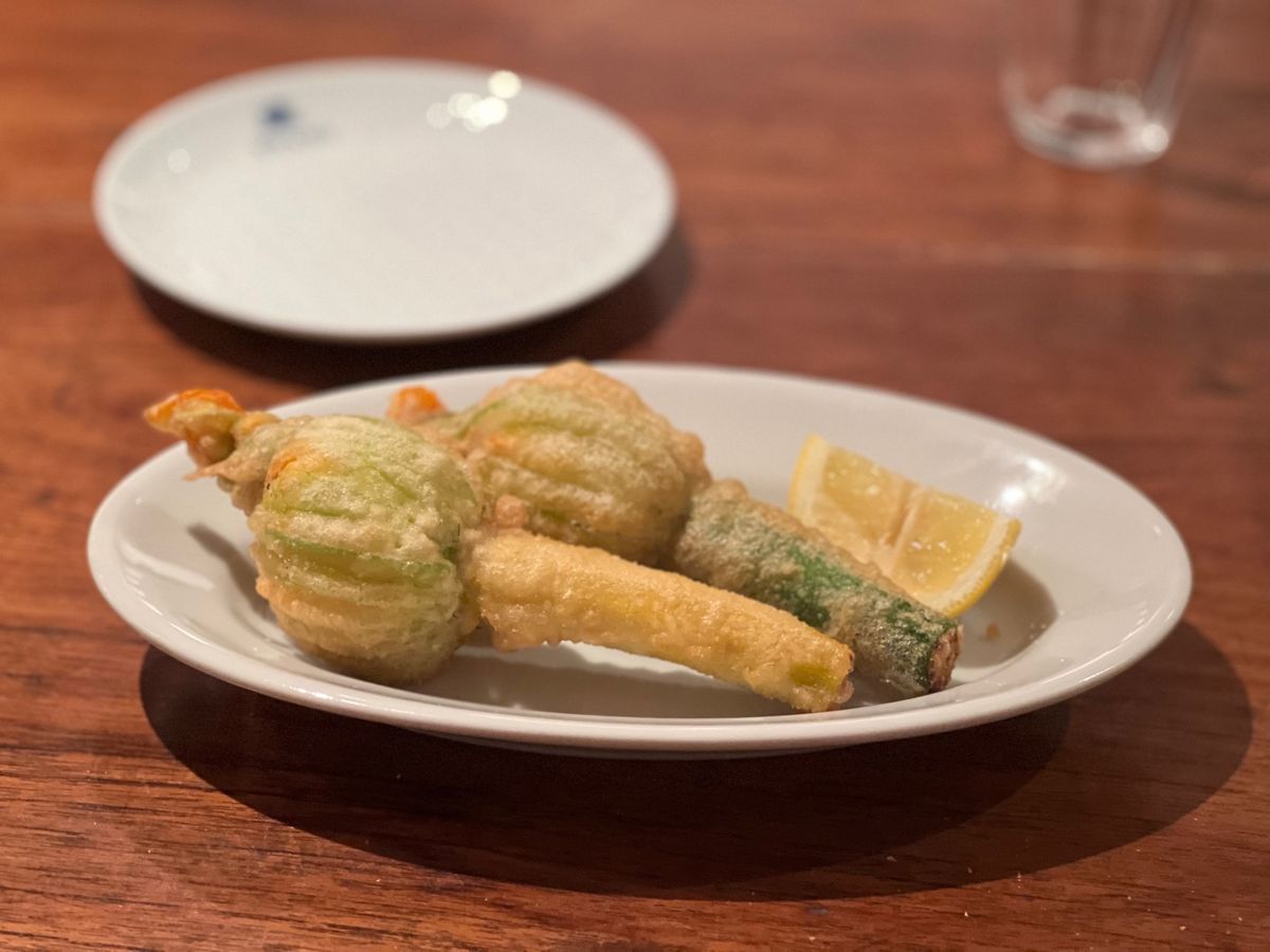 ＥＶＡＮＳ (エバンス)

ずっと食べたかったズッキーニの花
数ヶ月越しで...