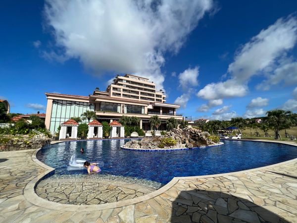 日本・宮古島「沖縄宮古島」の写真：シギラミラージュのメインプール

子供用...