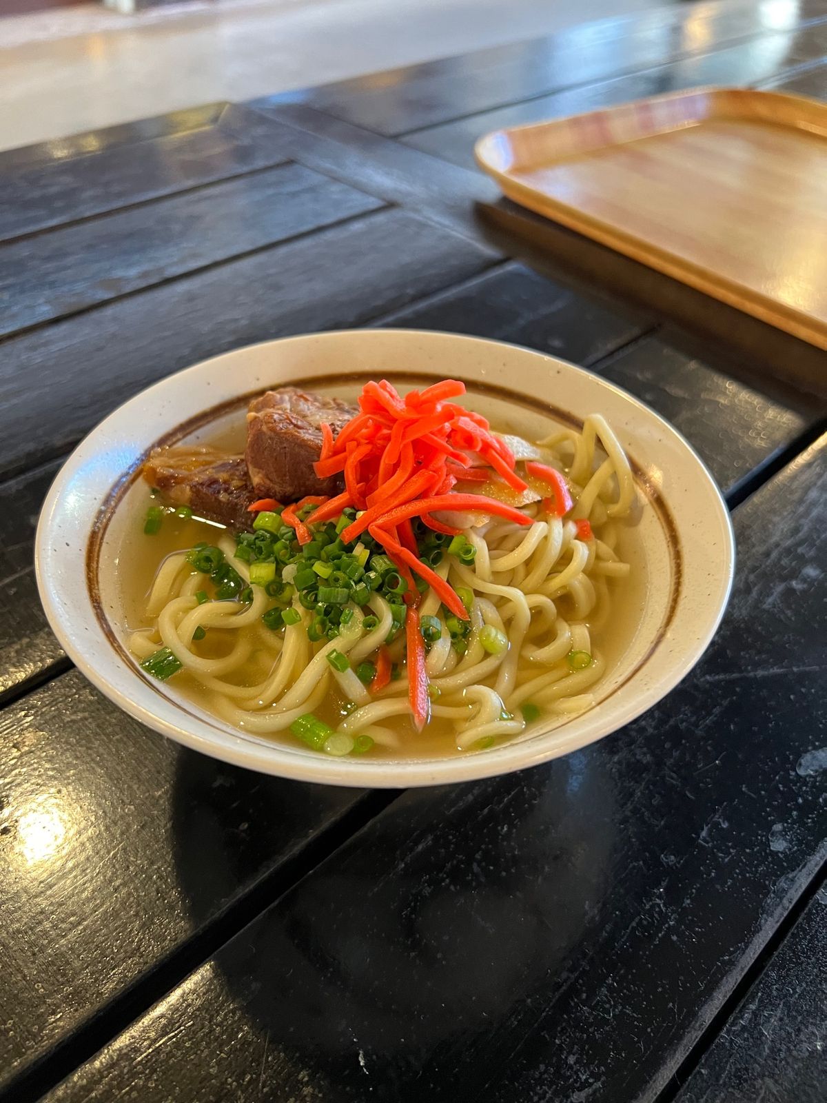 屋台村　南風（ぱいかじ）へ

料理が出るスピード早いし美味い。屋台村なので...