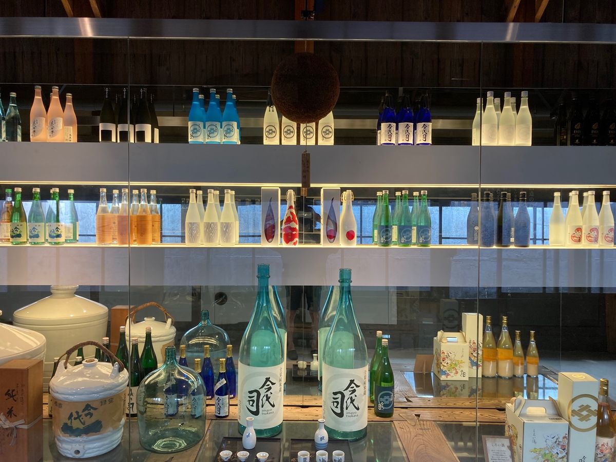 17XX年創業の今代司酒造酒蔵見学
物腰柔らかな語り口のガイド（おそらく現...