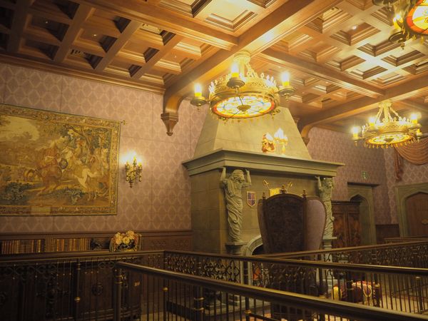 日本・千葉県「新婚旅行〜ディズニー編〜」の写真：美女と野獣