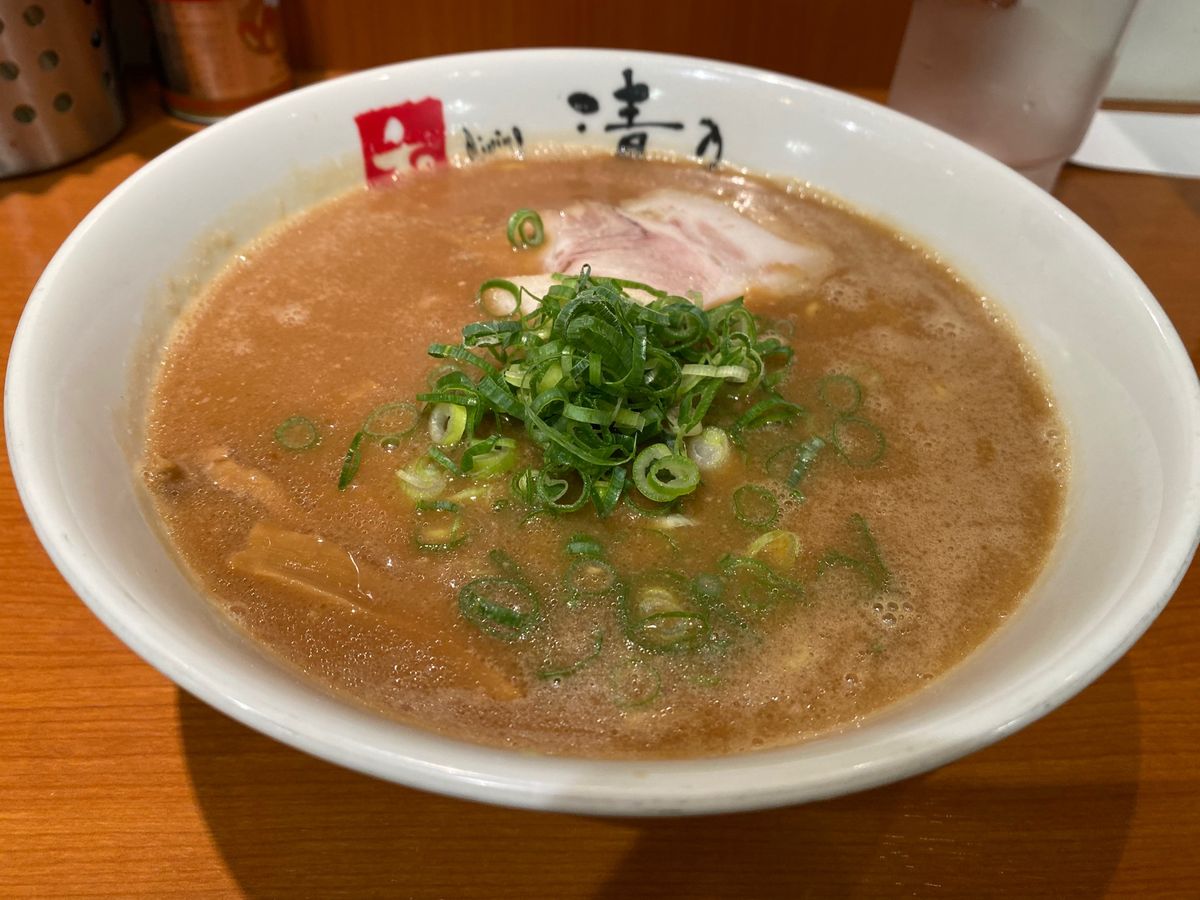 和歌山ラーメン２杯目！
清乃さんでいただきました！