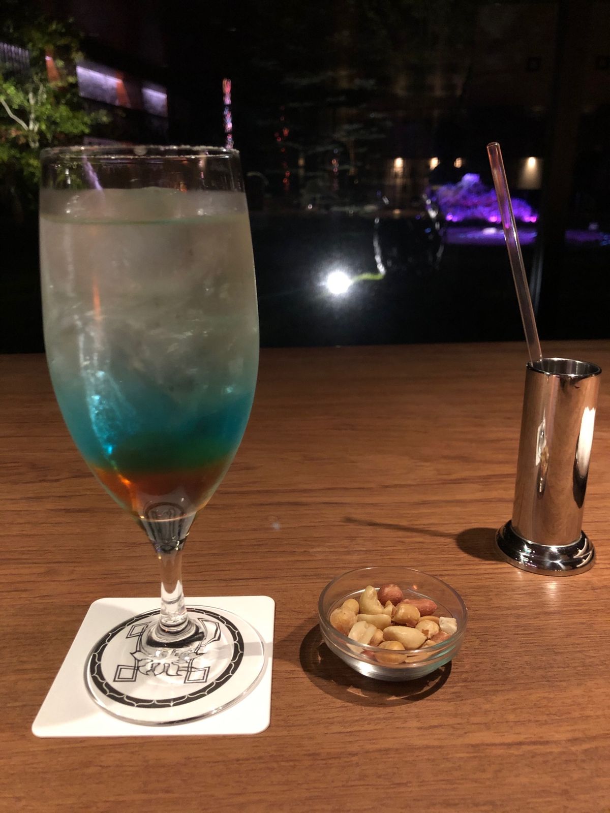 バー🥂も素敵✨