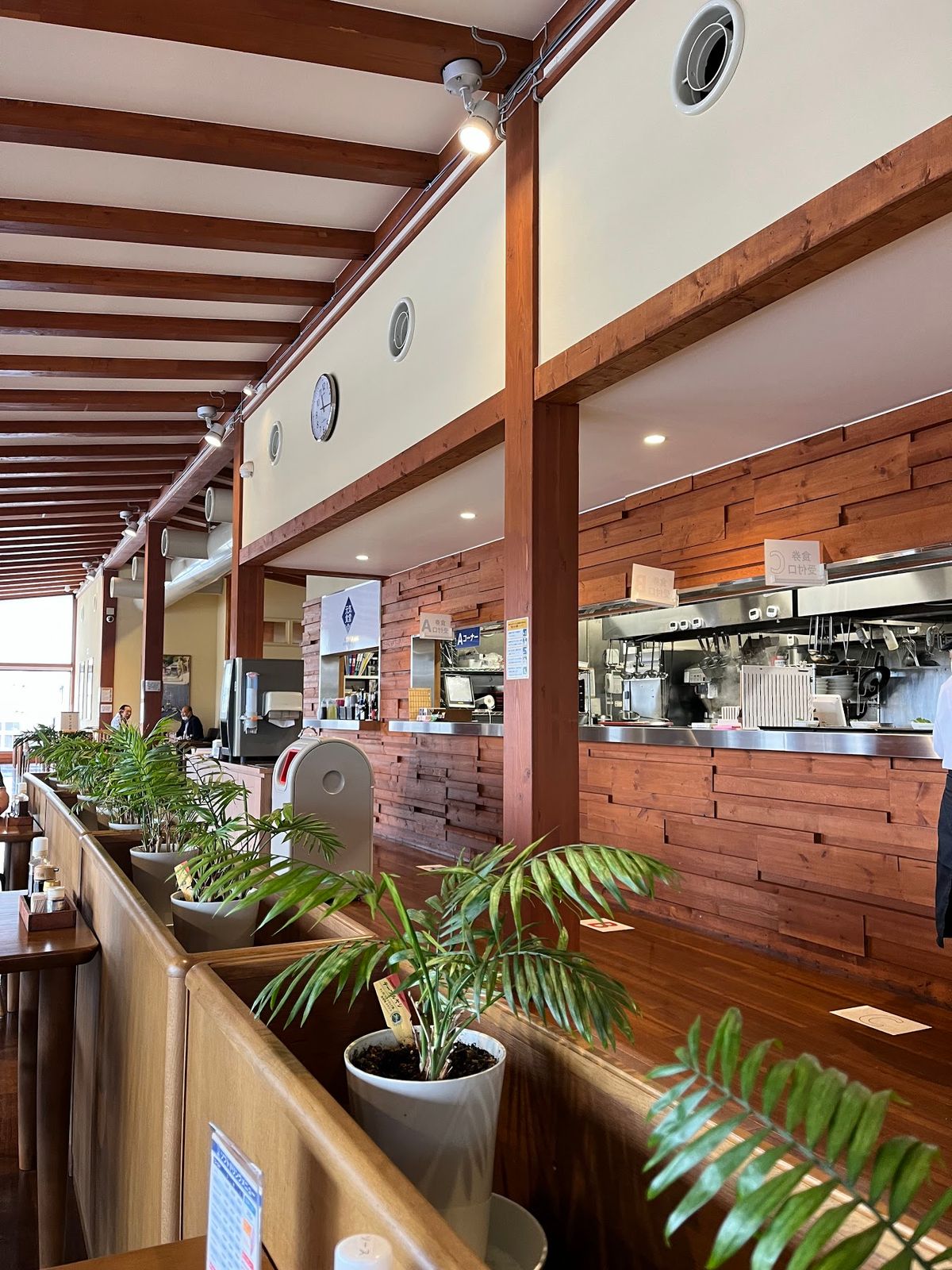 🏠いしのまき元気食堂
🍴元気丼　1,350円