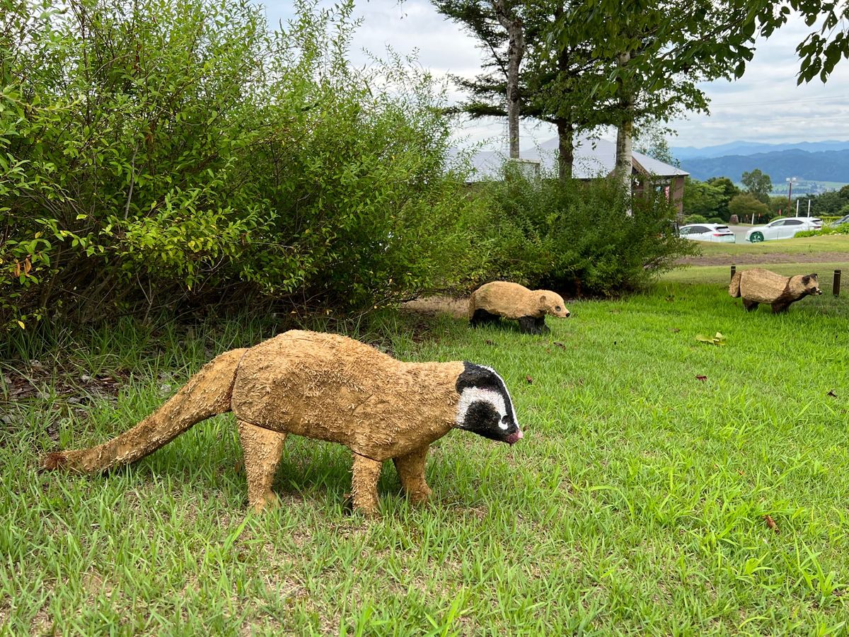 越後妻有 大地の芸術祭2022
●K110 里山アートどうぶつ園

本当は...
