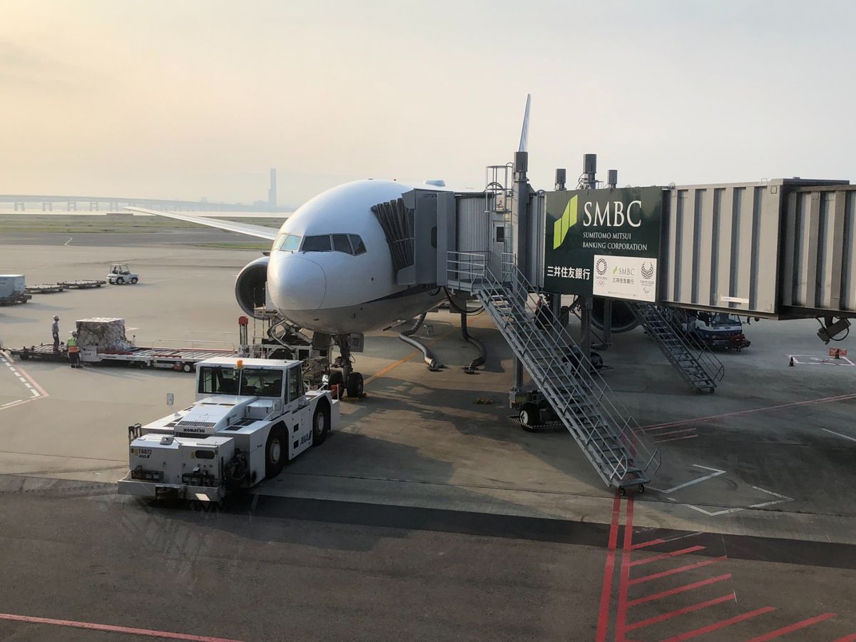 NH94 KIX-HND JA708A
Boeing 777-281/ER