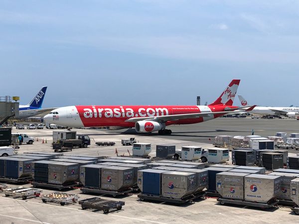 アメリカ(米国)・ハワイ「2018夏休み　3泊5日ホノルル」の写真：D7 2 HNL-KIX 9M-XBA
...