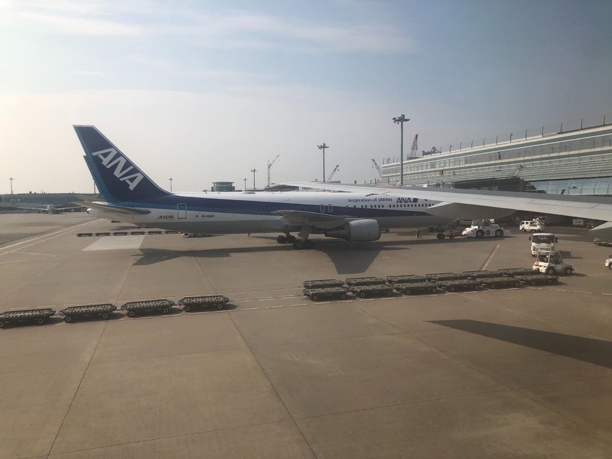 NH94 KIX-HND JA708A
Boeing 777-281/ER