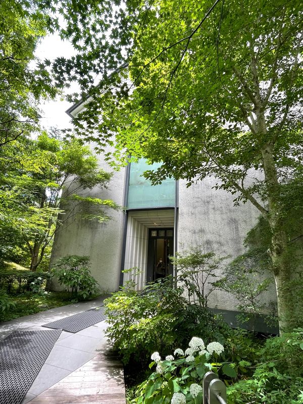 日本・箱根「県民割で箱根日帰り旅」の写真：行きたかったラリック美術館。オリエント急...