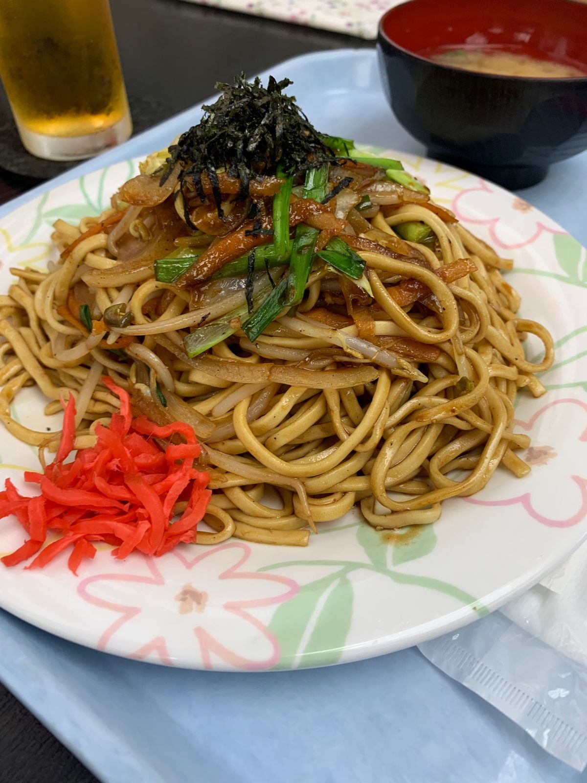 二件目は　民藝居酒屋ちゅんちゅん
ここで、ライブを観て
みんなで唄って楽し...