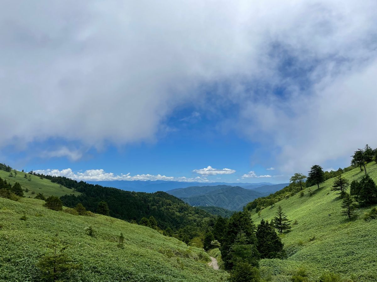 後半ようやくお天気も回復。南アルプスが見えました。