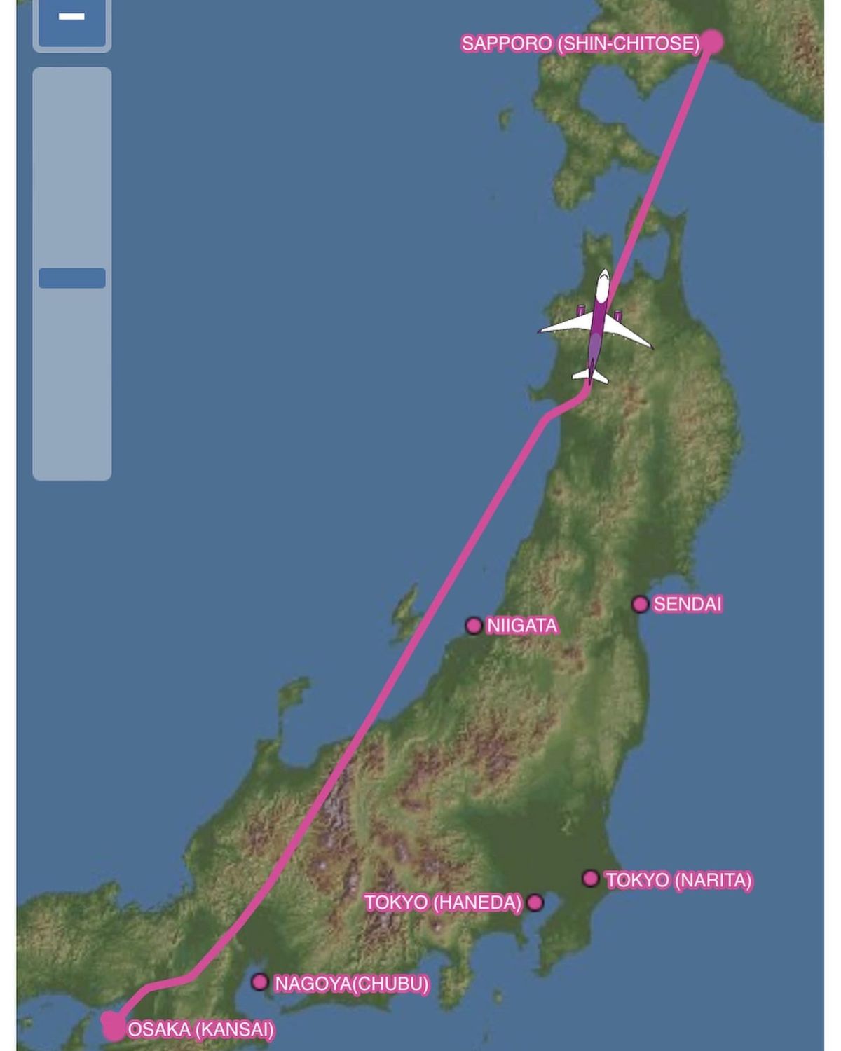 第2ターミナルからピンクの飛行機で飛び立ちます。
