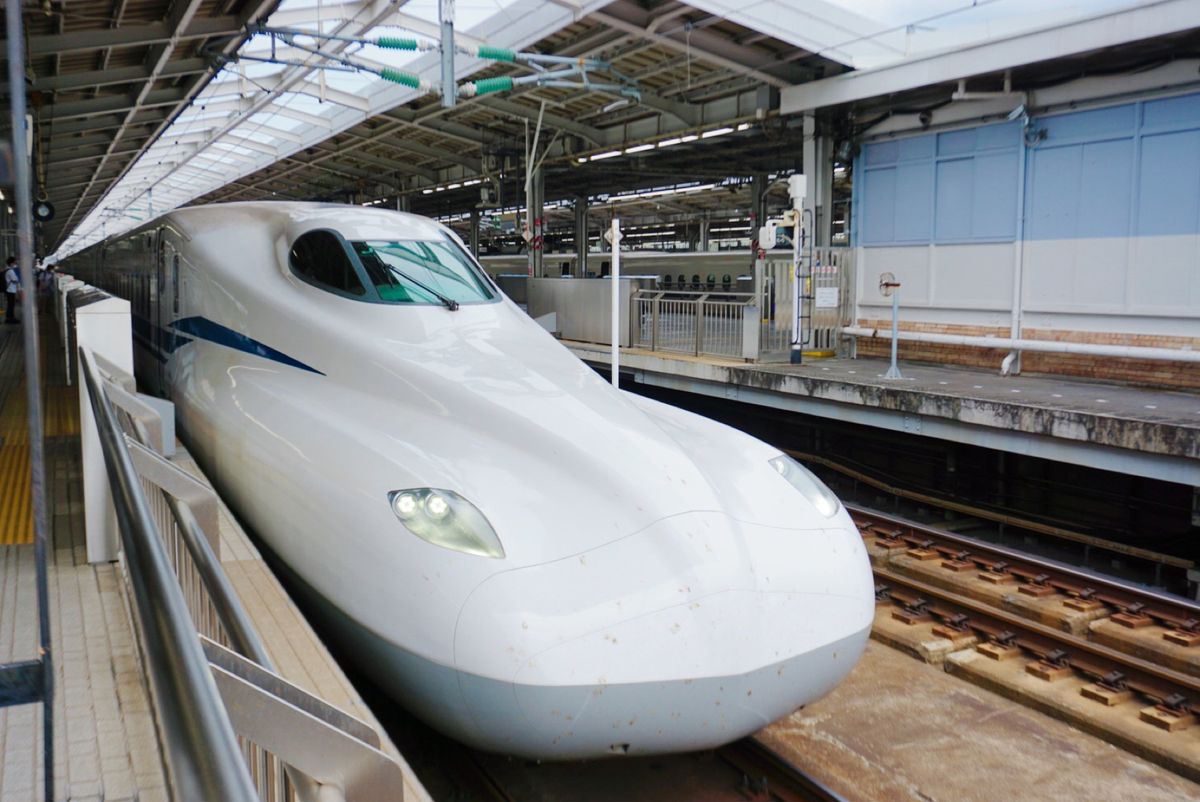 予定より1本早くしたらN700S新型車両に乗れた
いつもより座席が広く感じ...