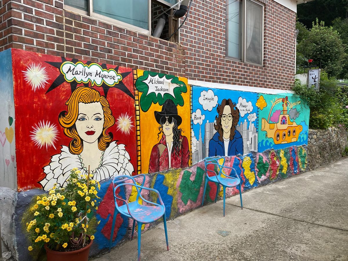 チャマン壁画村