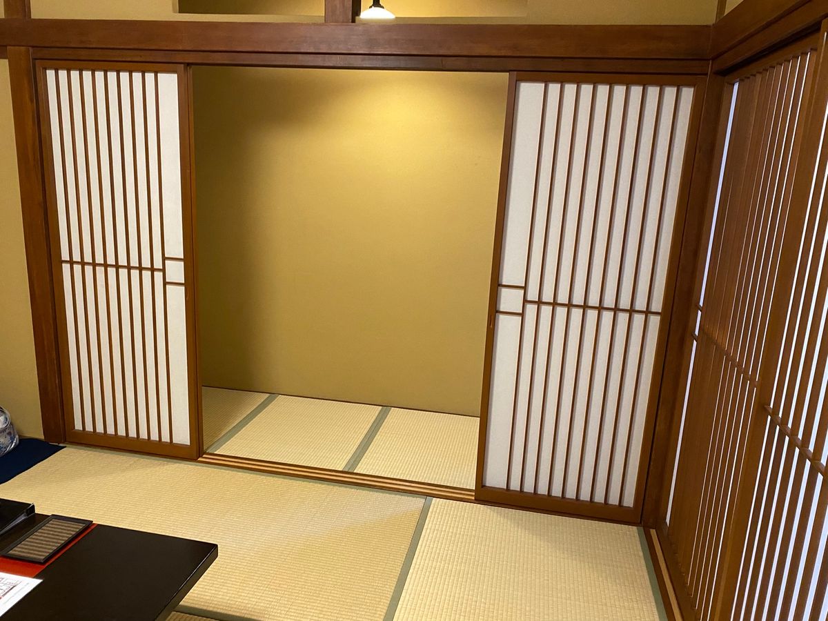 ２泊目は那須
山水亭
こちらも歴史ある大正の頃に建ったお宿
お部屋は2部屋...