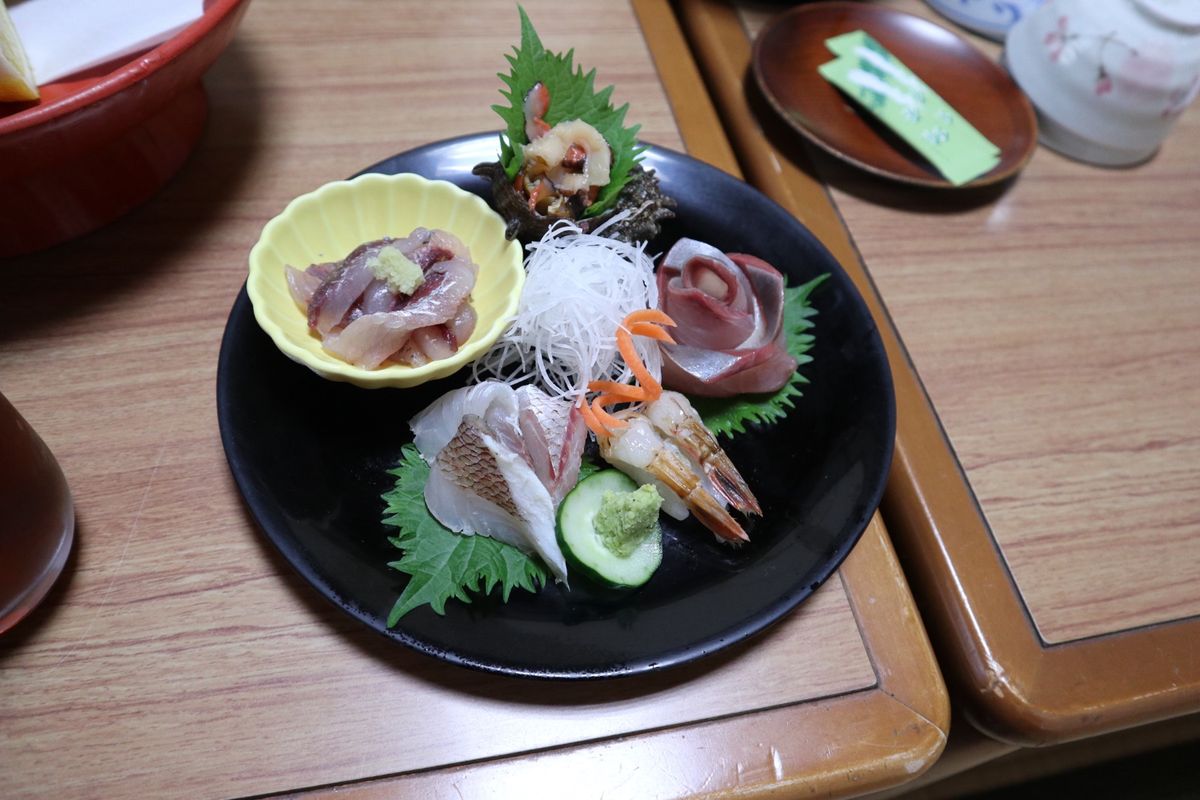 旅2日目
金沢〜能登半島へ
能登ワイナリー-珠洲・禄剛埼灯台-白米千枚田-...