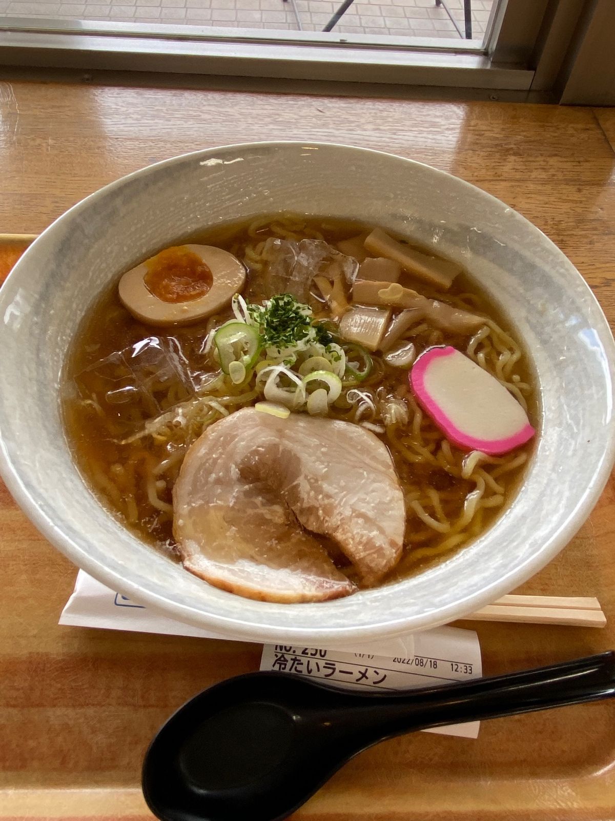 最後に家の帰りに通りがかった山形の締めの冷たいラーメン