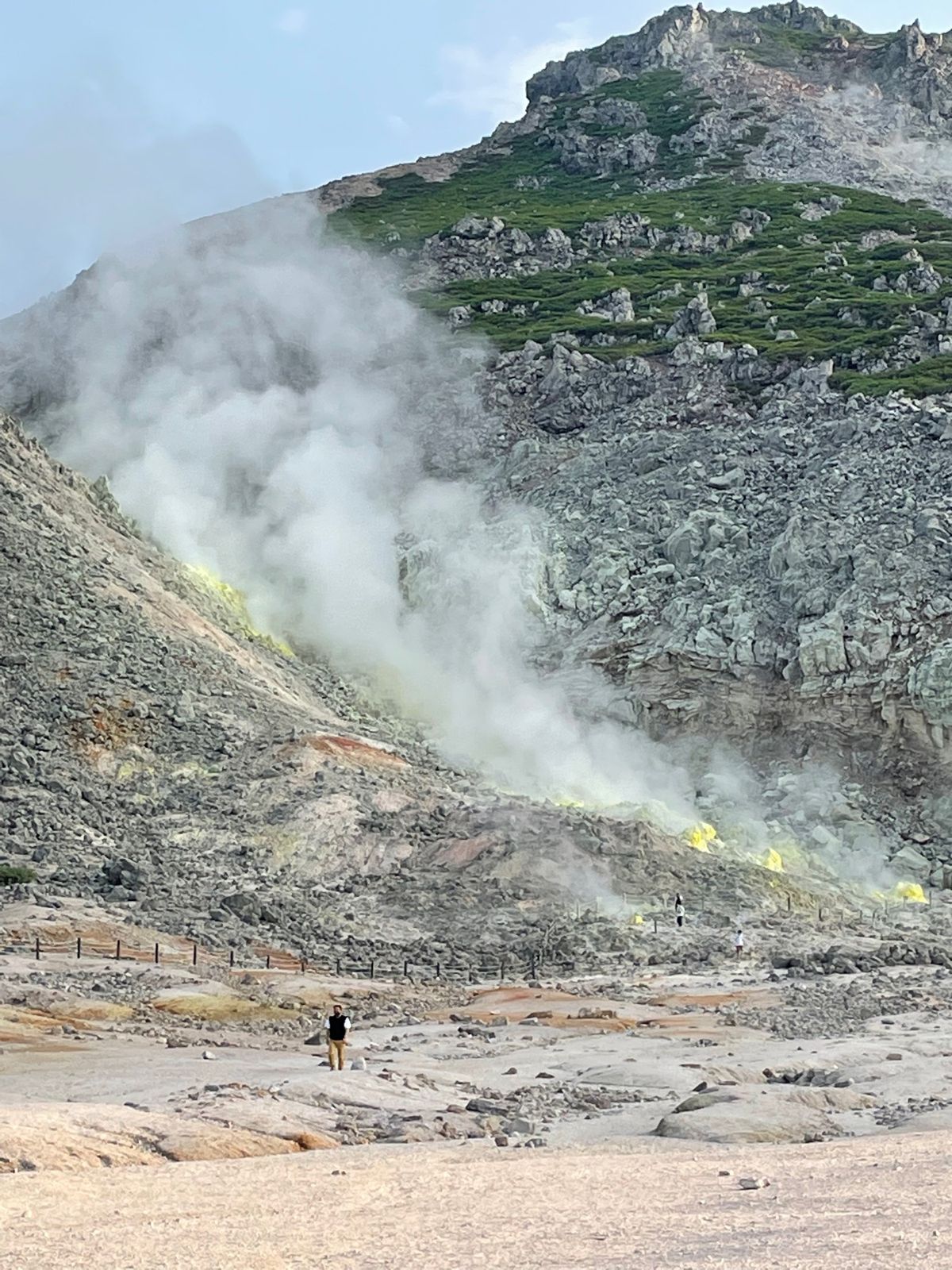 ハラハラしたけど前日の台風の影響もなく無事釧路空港に到着、１泊目は川湯温泉...