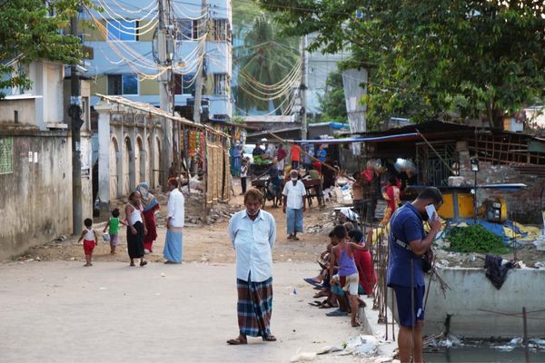 バングラデシュ・Chittagong「バングラデシュ出張1」の写真：楽しい裏道