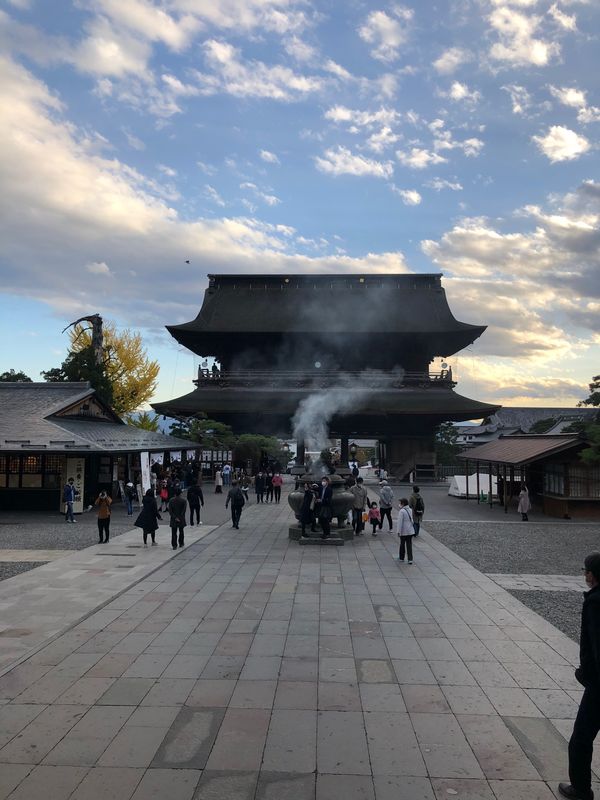 日本・長野県「善光寺」の写真