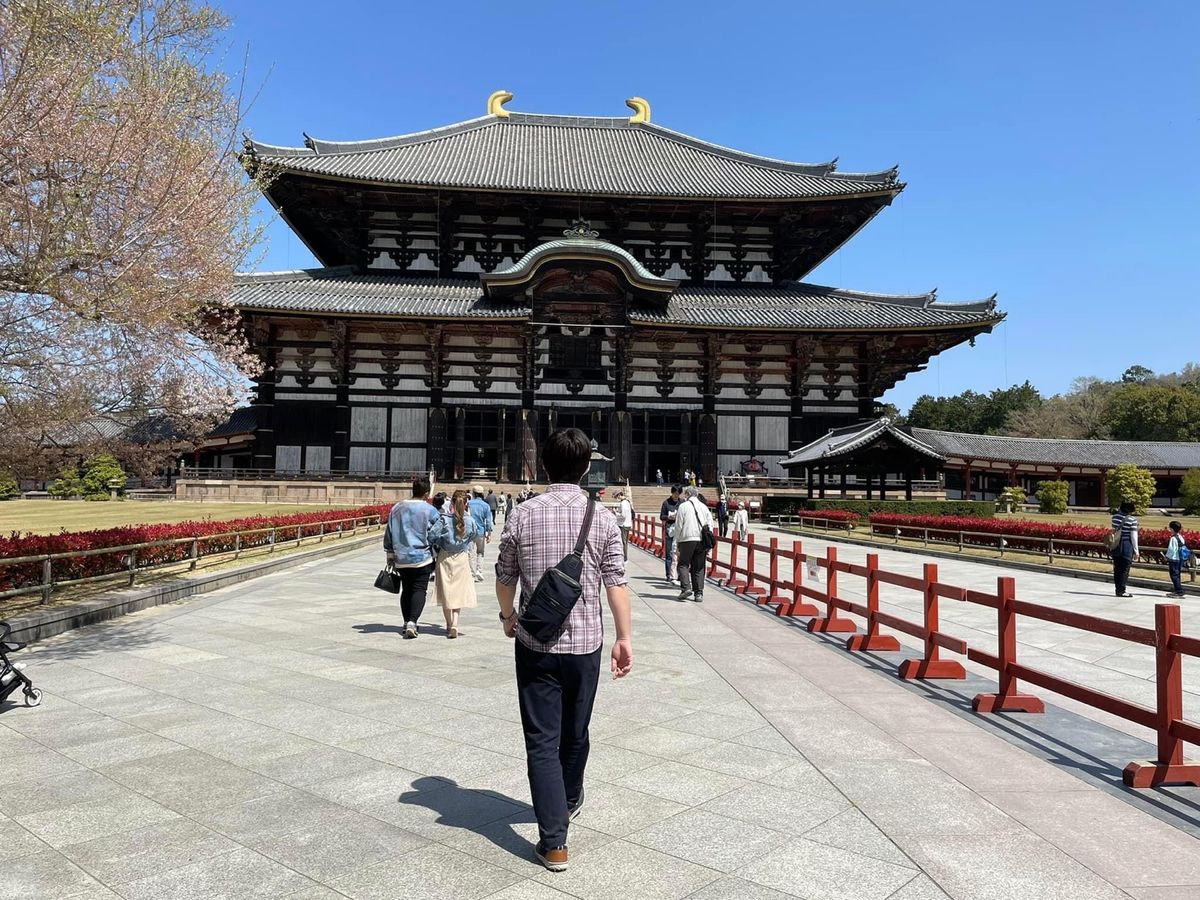 東大寺、春日大社
三輪そうめん、茶がゆ