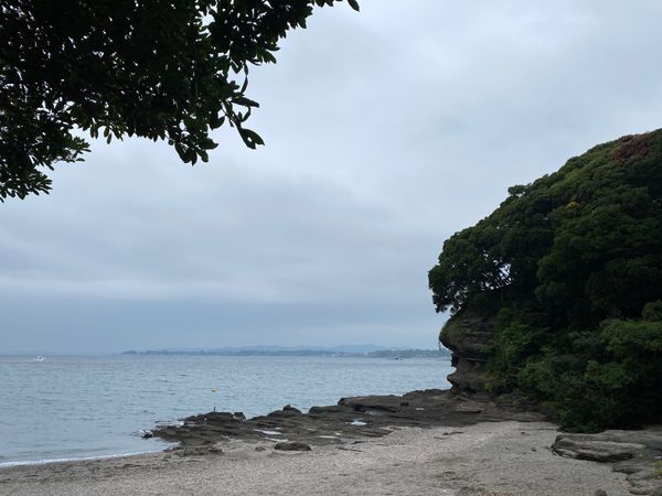 日本・神奈川「三浦半島一泊二日2022」の写真：京急ホテル観潮荘の目の前は
惜しまれつつ...