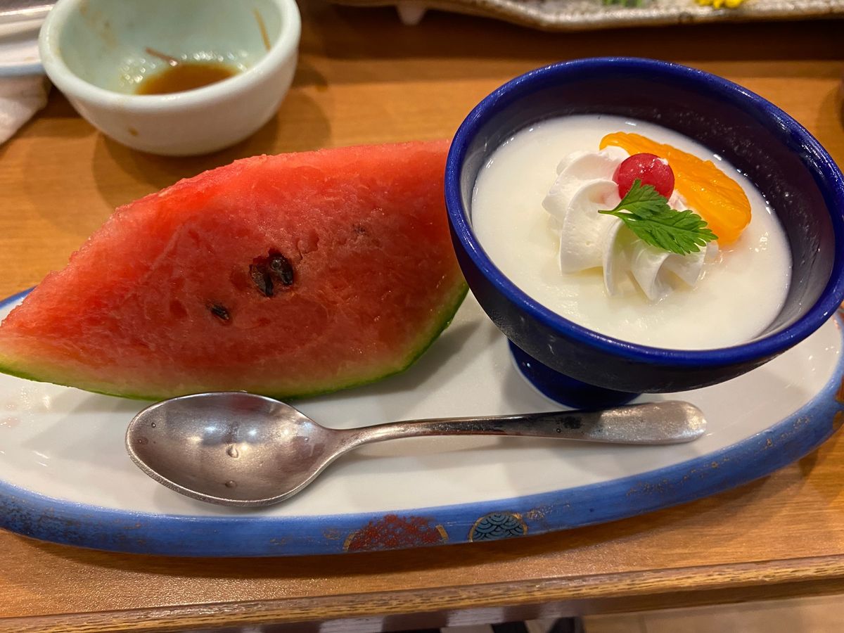 京急ホテル観潮荘夕飯その3
牛肉
水菓子
など
とても美味しかったです😆