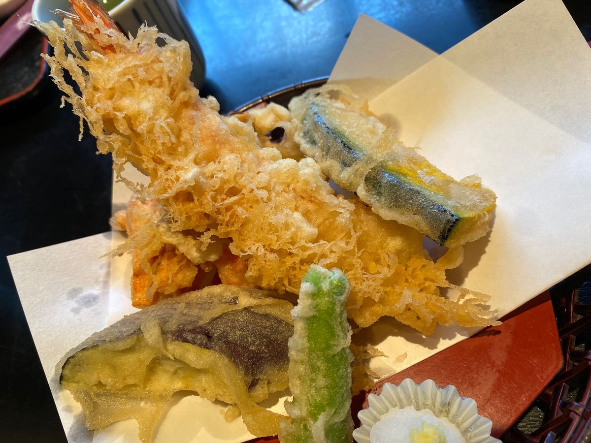 横須賀の立花さんでお昼ご飯
天ざる美味しかったです😆
地元だからか小泉進次...