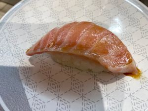家族旅行の締めは
大抵金田の回転寿司🍣
はま寿司さんにて
トロたくさんいた...