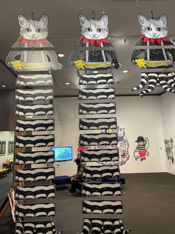 日本・岡山県「岡山ヒグチユウコと椿大神社」の写真：岡山から三重へとんぼ返り