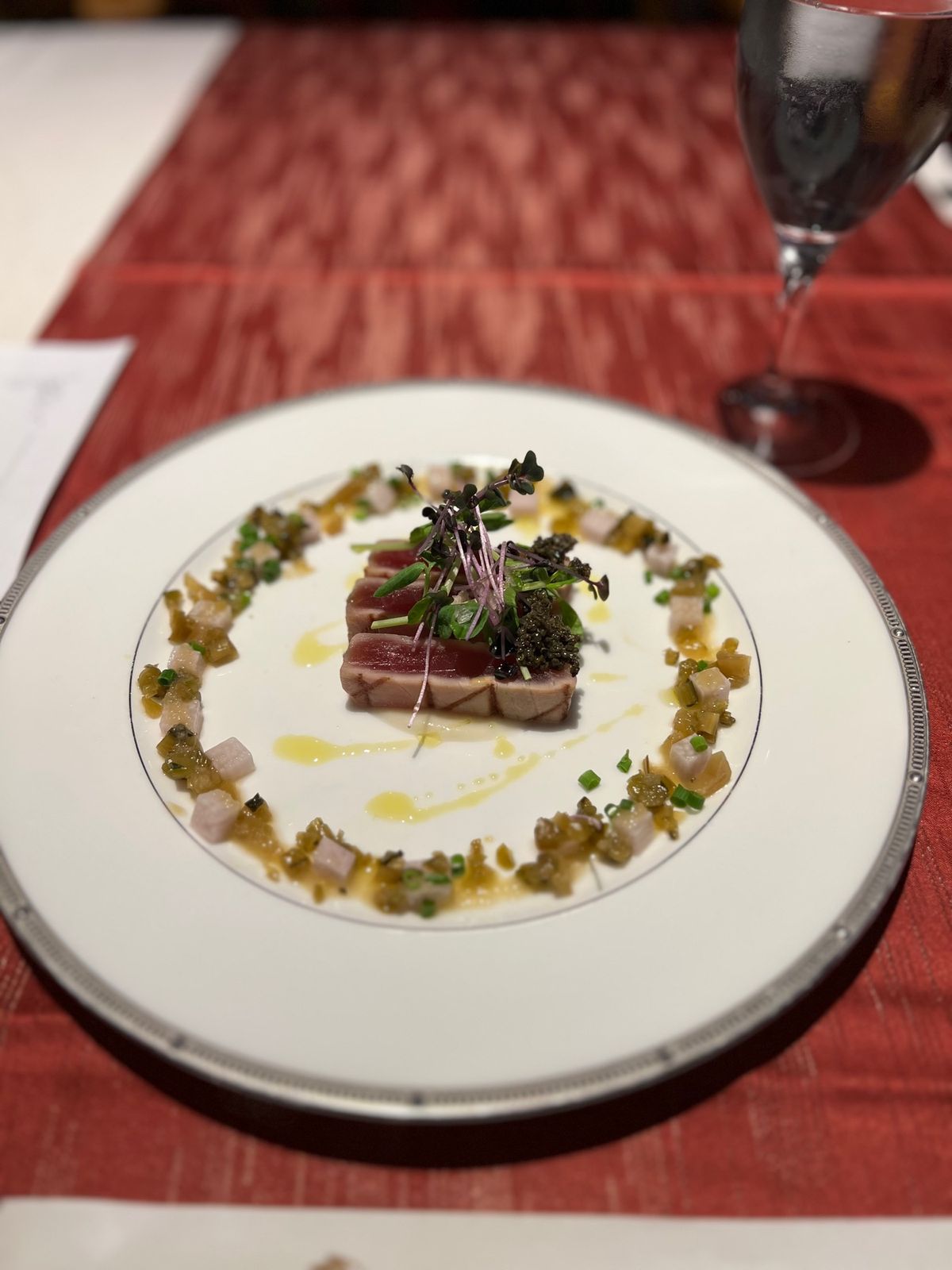 3日目の白樺荘の夕食。フレンチ。

3日目も全部違うメニューで、とても美味...