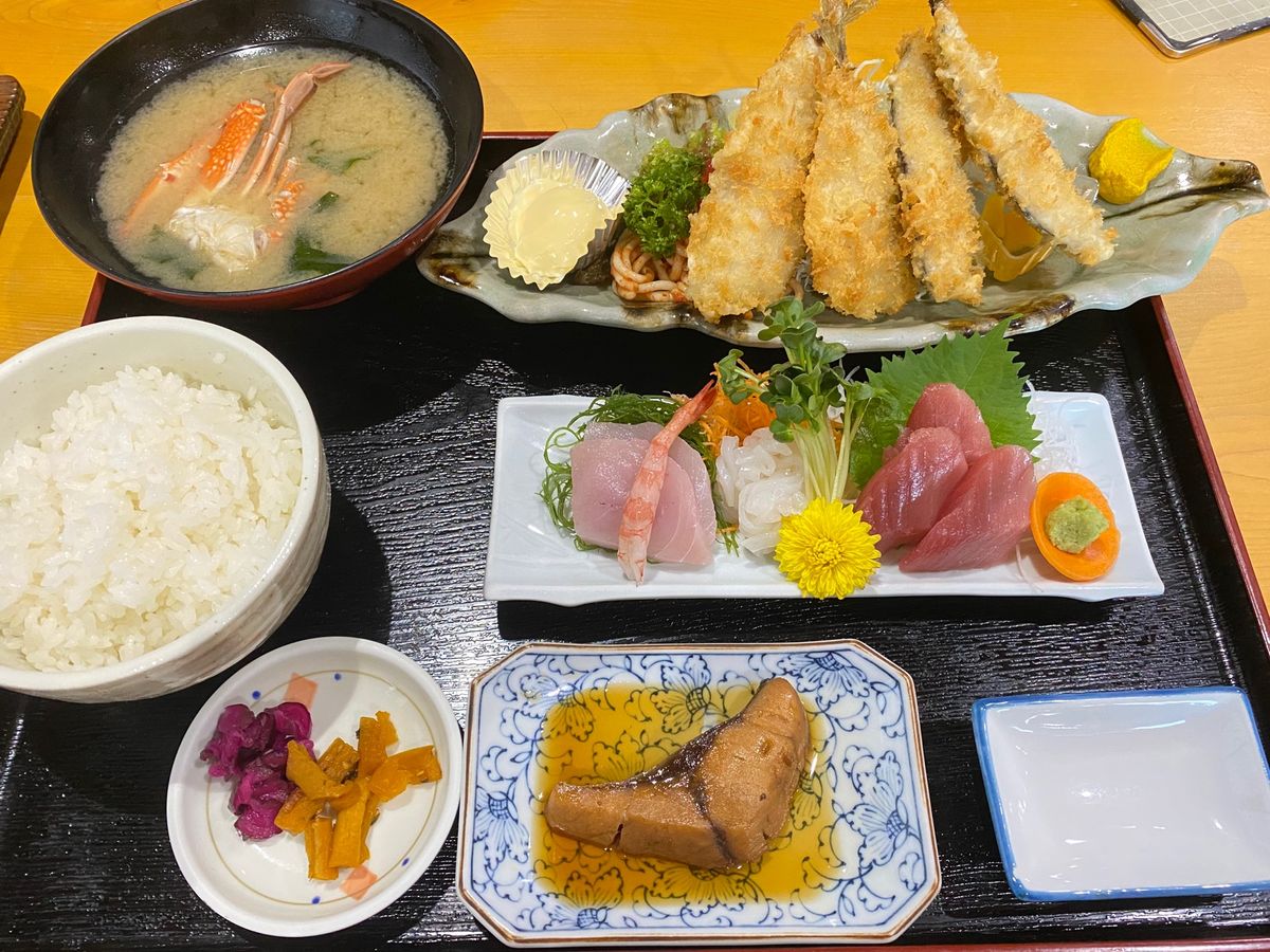 回転寿司之助
うずわめし
かね光水産
さわやか
熱海花火大会